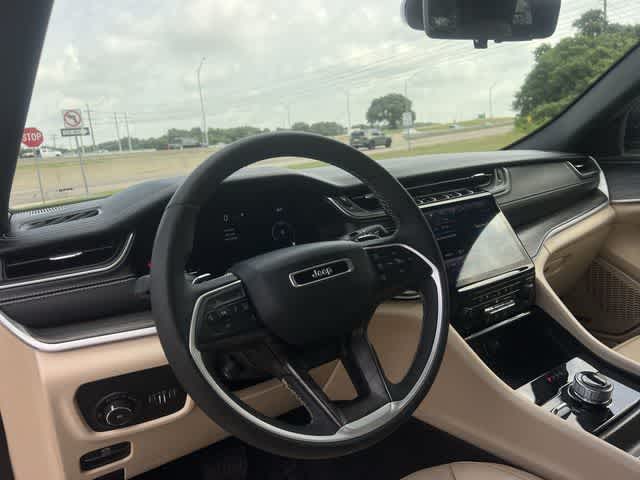 Thumbnail: 2024 Jeep Grand Cherokee - 15