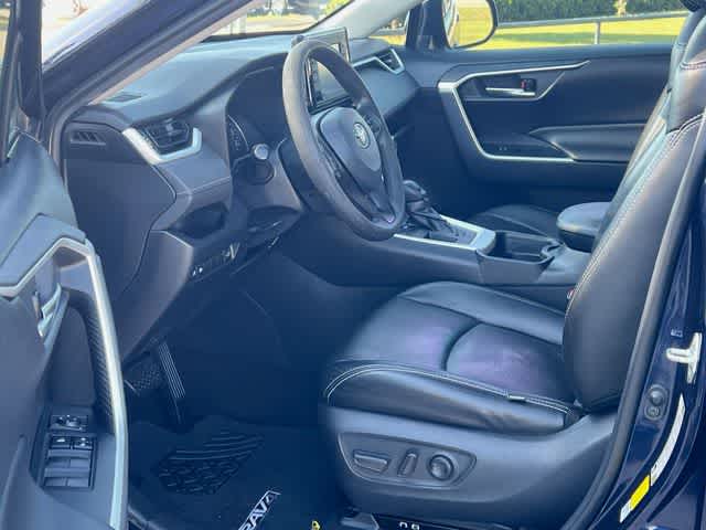 Thumbnail: 2019 Toyota RAV4 - 3