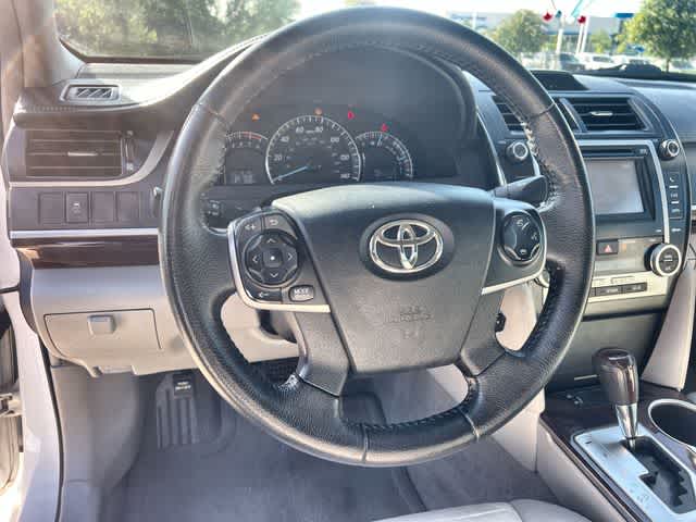 Thumbnail: 2012 Toyota Camry - 17