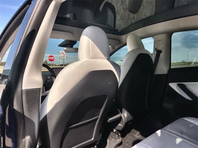 Thumbnail: 2022 Tesla Model Y - 13