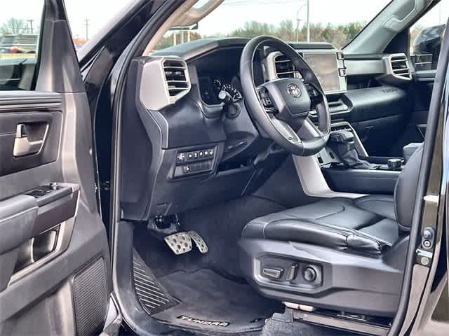 Thumbnail: 2024 Toyota Tundra - 3