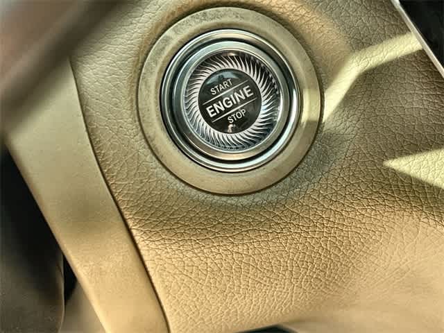 Thumbnail: 2021 Mercedes-Benz C-Class - 28