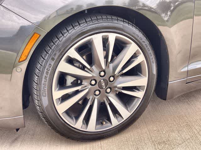 Thumbnail: 2017 Lincoln MKZ - 9