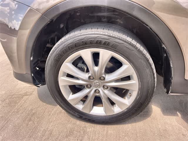 Thumbnail: 2014 Toyota RAV4 - 9