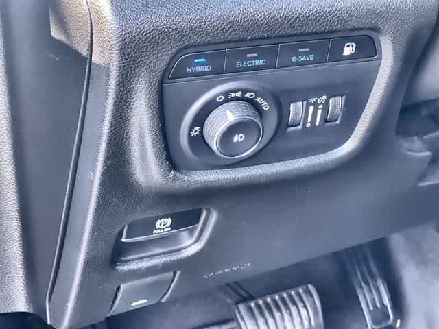 Thumbnail: 2023 Jeep Grand Cherokee - 29