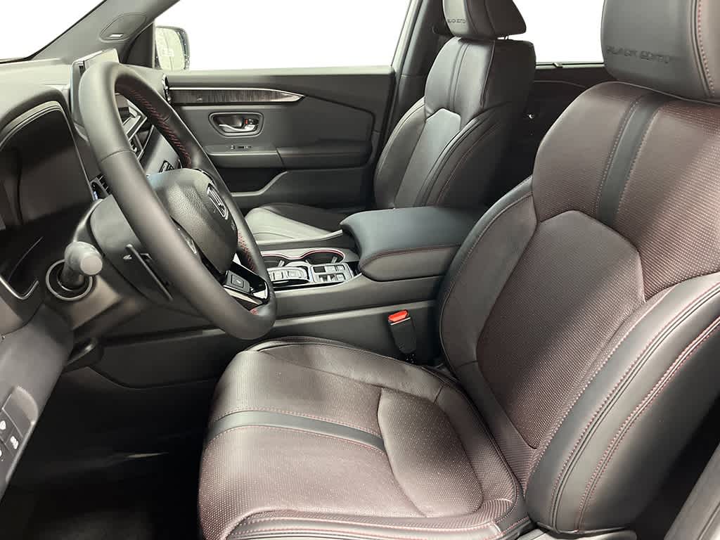 Thumbnail: 2025 Honda Pilot - 11