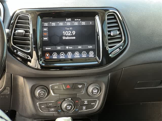 Thumbnail: 2020 Jeep Compass - 18