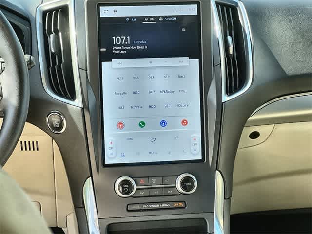 Thumbnail: 2022 Ford Edge - 18