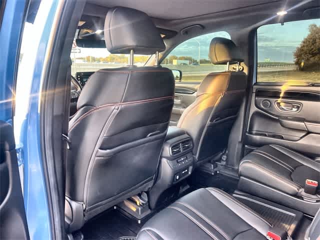 Thumbnail: 2023 Honda Pilot - 13