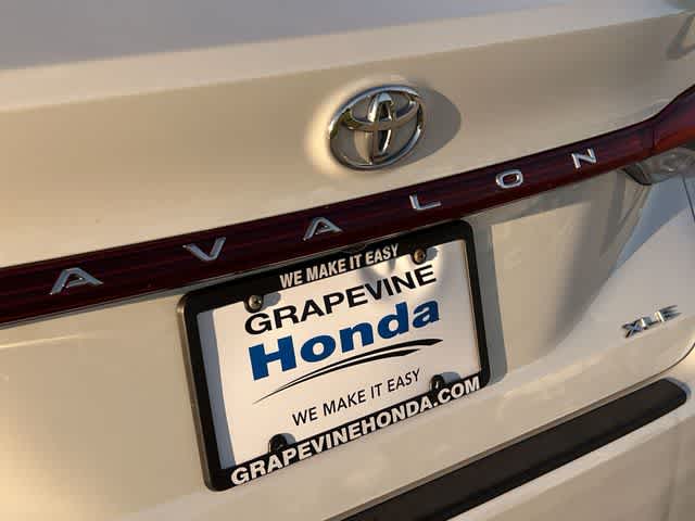 Thumbnail: 2022 Toyota Avalon - 8