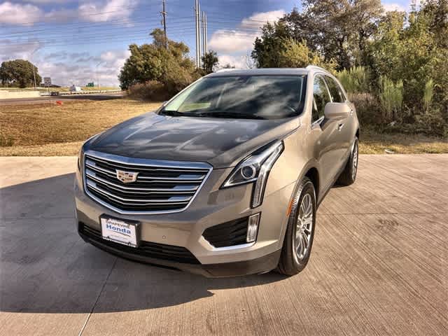 Thumbnail: 2017 Cadillac XT5 - 2