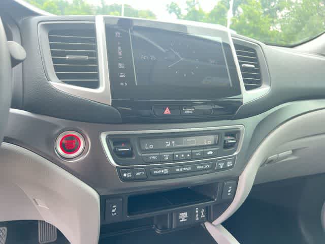 Thumbnail: 2018 Honda Pilot - 18