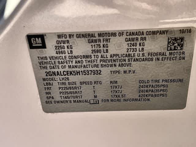 Thumbnail: 2017 Chevrolet Equinox - 22