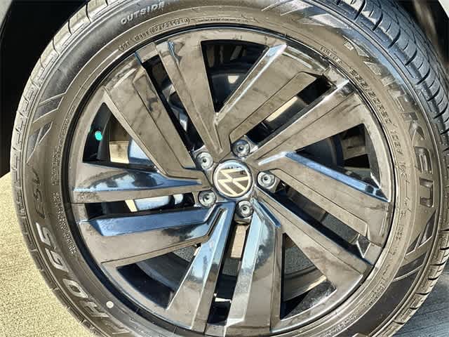 Thumbnail: 2021 Volkswagen Atlas - 9