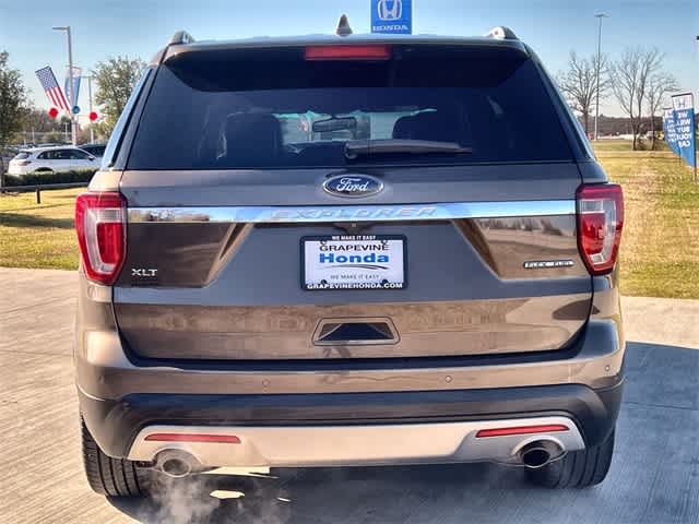 Thumbnail: 2016 Ford Explorer - 6