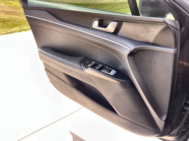 Thumbnail: 2022 Kia K5 - 30