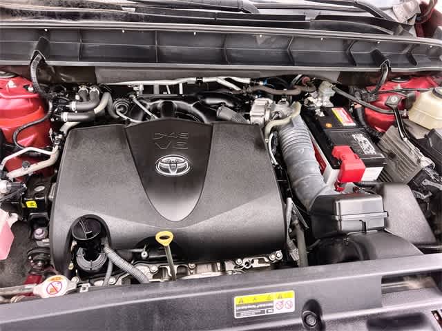 Thumbnail: 2021 Toyota Highlander - 10