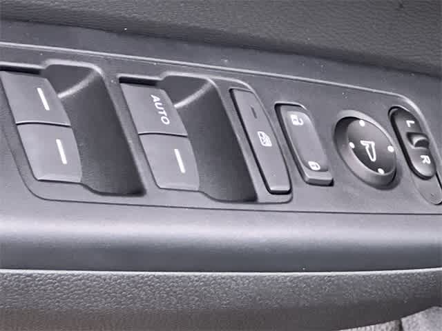 Thumbnail: 2026 Honda CR-V - 30