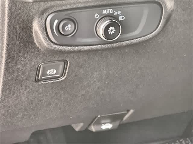 Thumbnail: 2024 GMC Terrain - 29