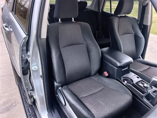 Thumbnail: 2021 Toyota 4Runner - 12