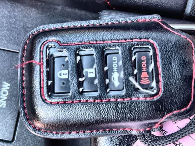 Thumbnail: 2018 Lexus IS - 21