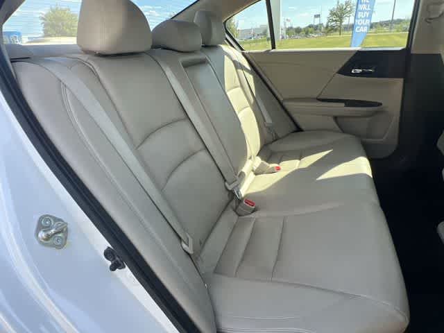 Thumbnail: 2016 Honda Accord - 14