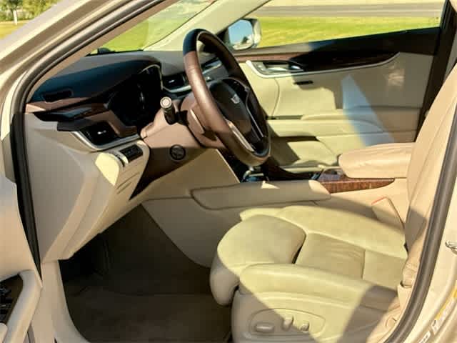 Thumbnail: 2016 Cadillac XTS - 3