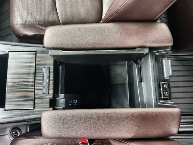 Thumbnail: 2024 Toyota Sienna - 27