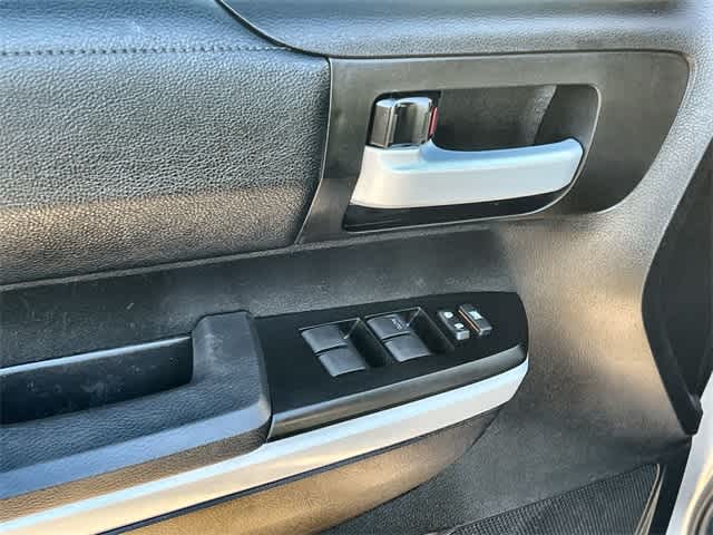 Thumbnail: 2021 Toyota Tundra - 29