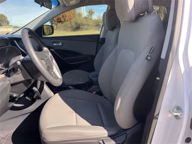 Thumbnail: 2017 Hyundai Santa Fe - 11