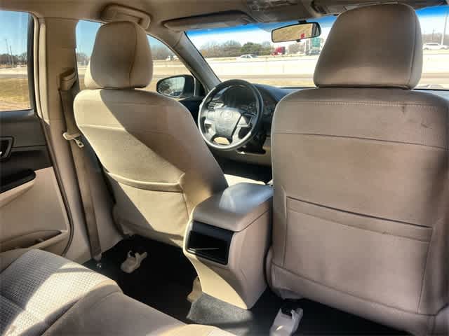 Thumbnail: 2012 Toyota Camry - 13