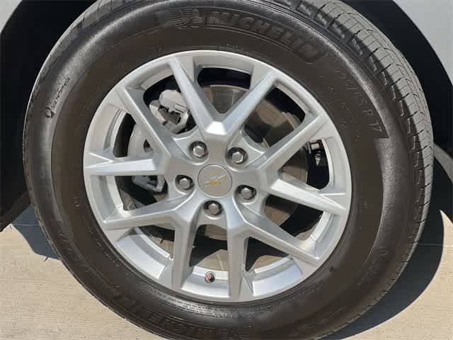 Thumbnail: 2023 Chevrolet Equinox - 9