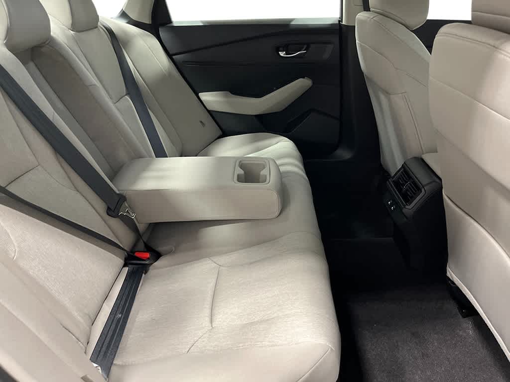 2025 Honda Accord SE 26