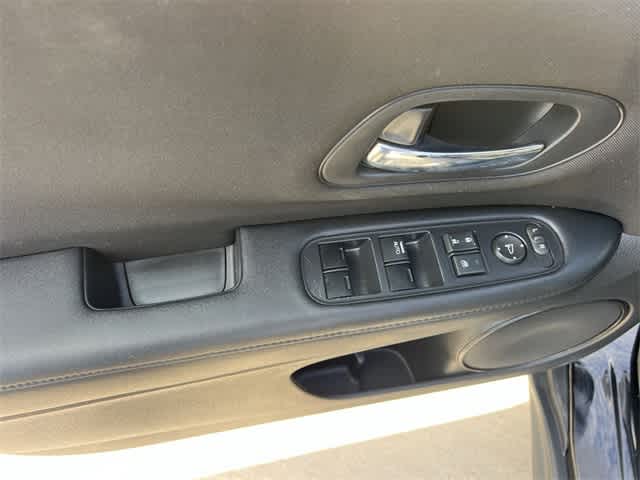 Thumbnail: 2017 Honda HR-V - 29