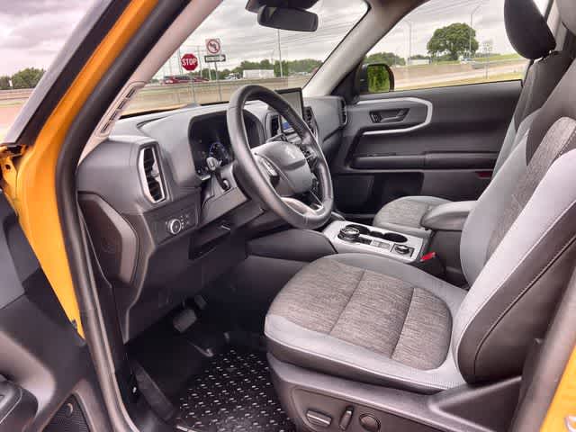 Thumbnail: 2022 Ford Bronco Sport - 3