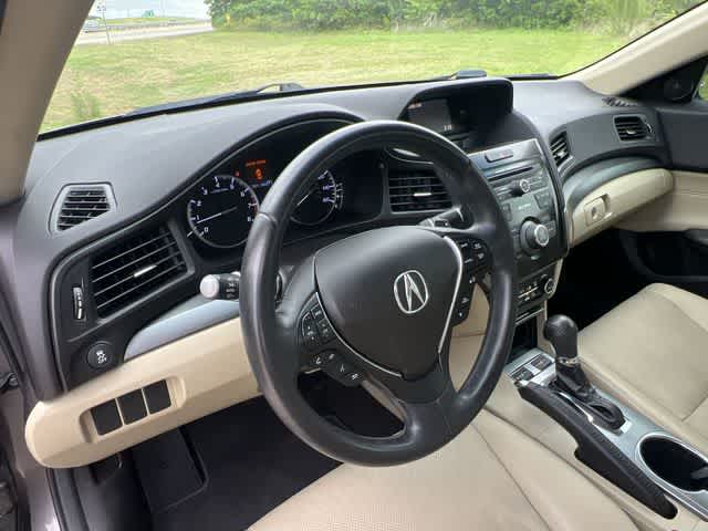 Thumbnail: 2013 Acura ILX - 15