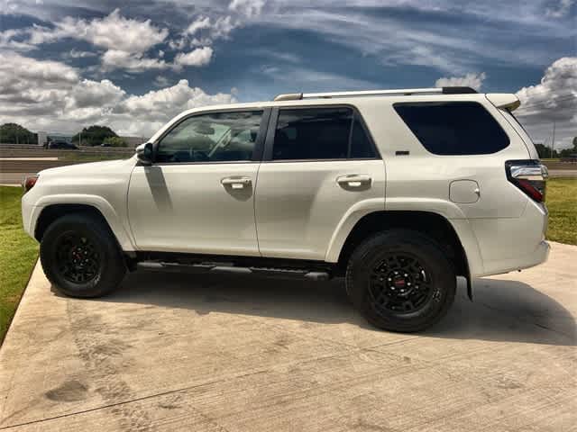 Thumbnail: 2020 Toyota 4Runner - 4