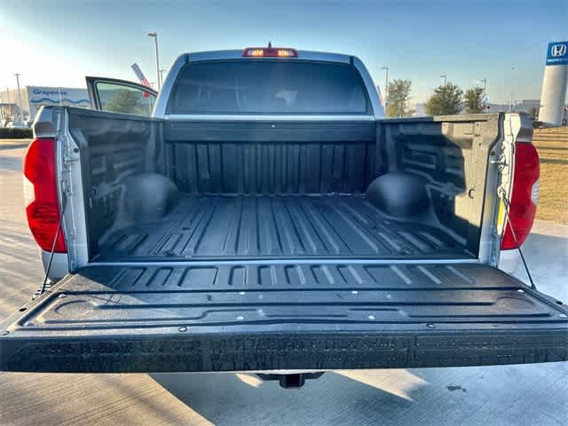 Thumbnail: 2021 Toyota Tundra - 20