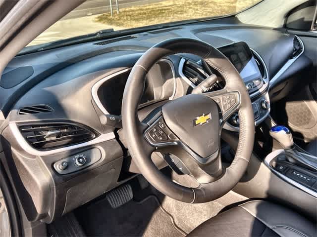 Thumbnail: 2017 Chevrolet Volt - 15