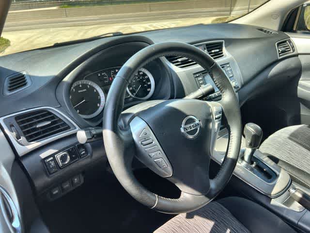 Thumbnail: 2015 Nissan Sentra - 15