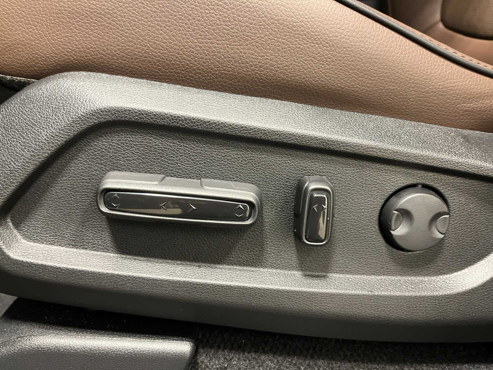 Thumbnail: 2026 Honda Pilot - 14