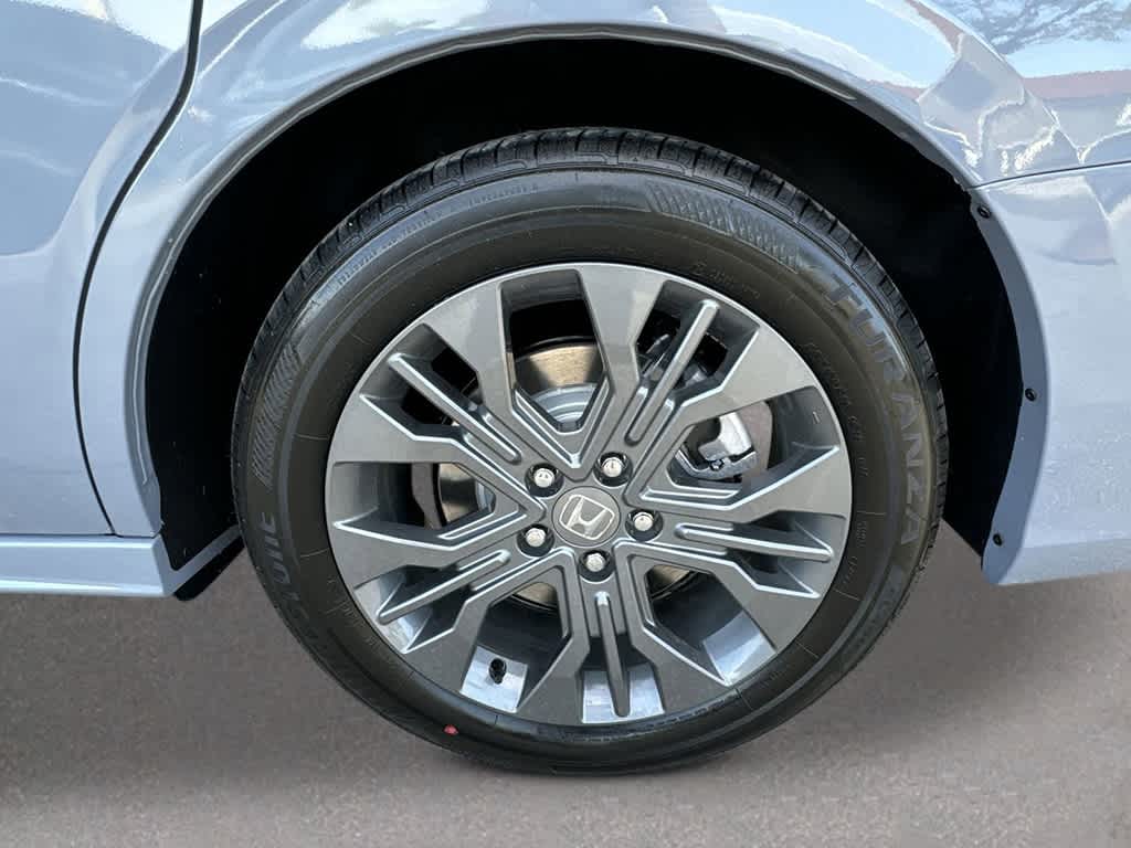 Thumbnail: 2026 Honda Odyssey - 9