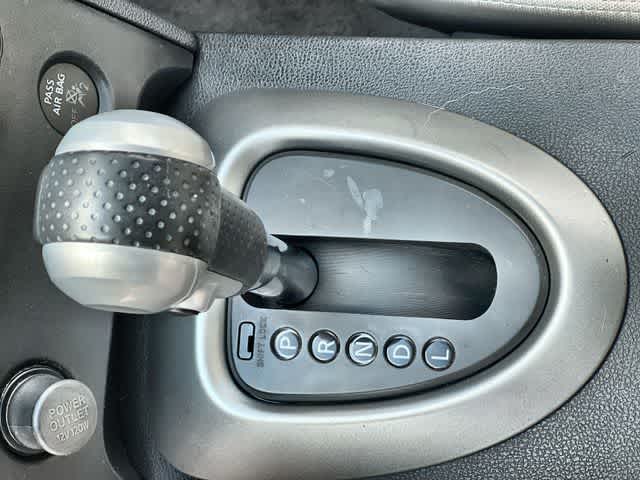 Thumbnail: 2011 Nissan Rogue - 16