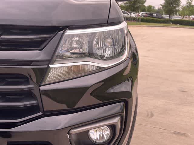 Thumbnail: 2021 Chevrolet Colorado - 24
