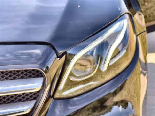 Thumbnail: 2018 Mercedes-Benz E-Class - 24