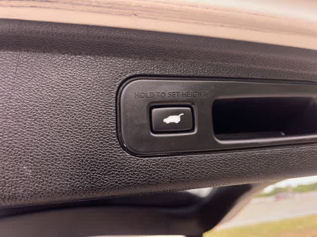 Thumbnail: 2023 Honda Odyssey - 34