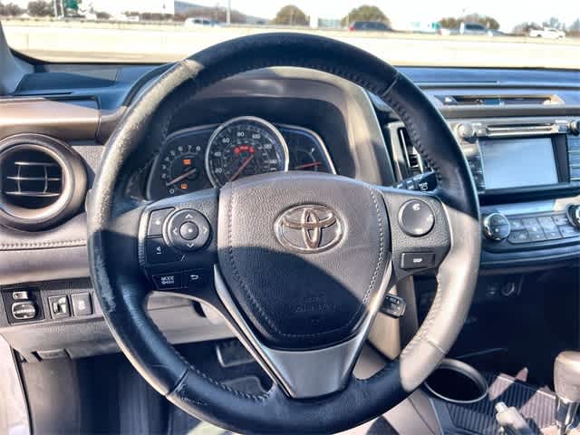 Thumbnail: 2013 Toyota RAV4 - 17