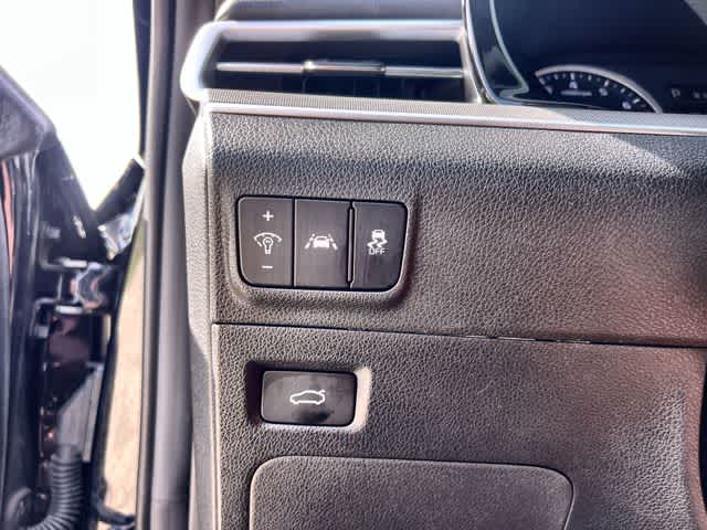 Thumbnail: 2022 Kia K5 - 29