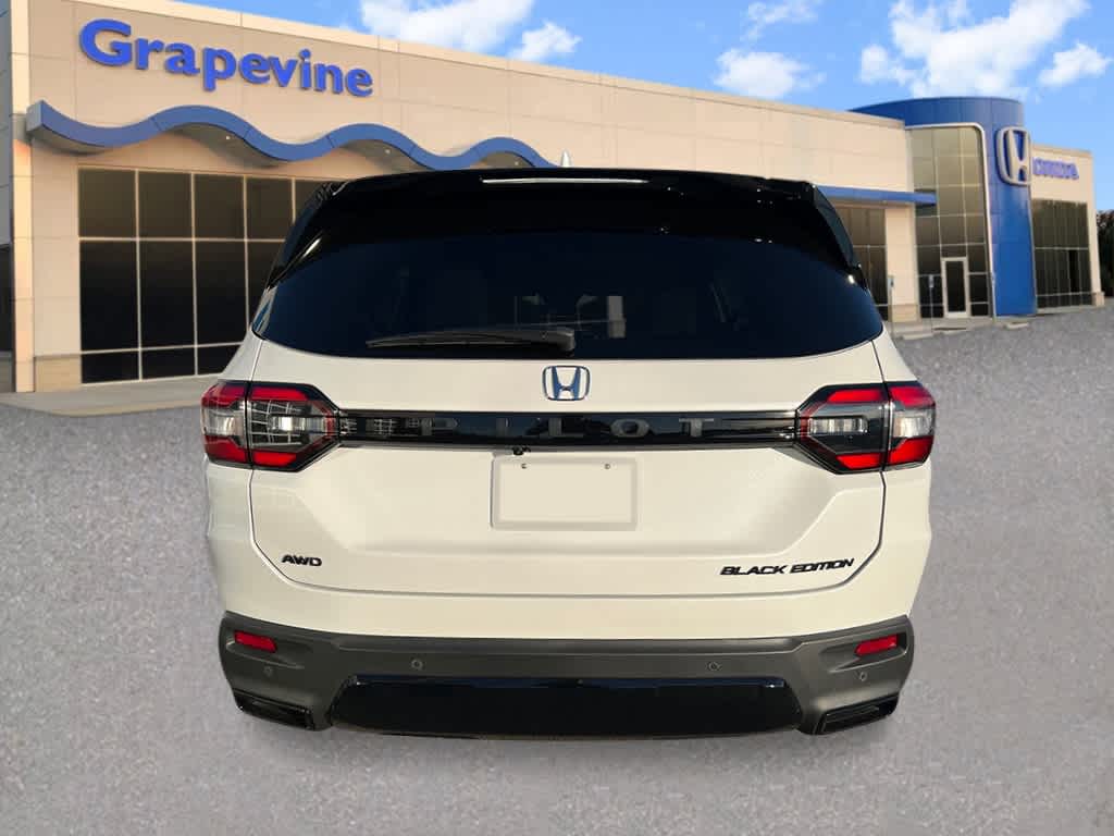 Thumbnail: 2026 Honda Pilot - 4