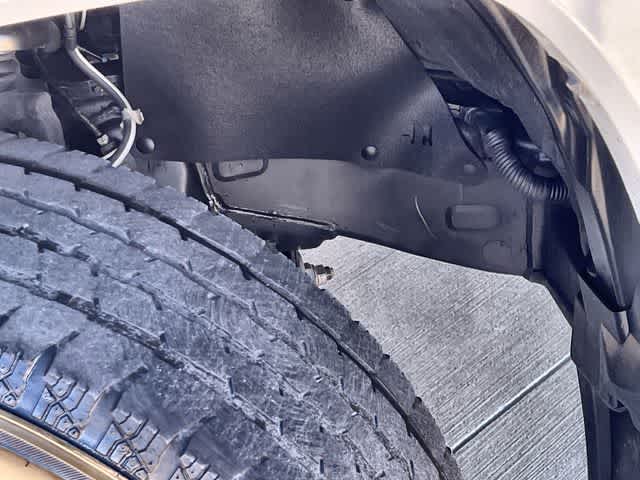 Thumbnail: 2019 Toyota Tacoma - 23